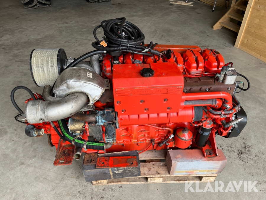 Dieselmotor Båtmotor med växellåda Scania DI 12