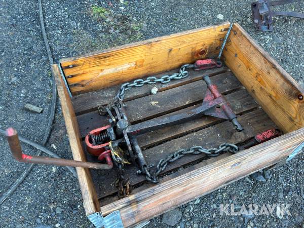 Hitchkrok till Volvo BM 320