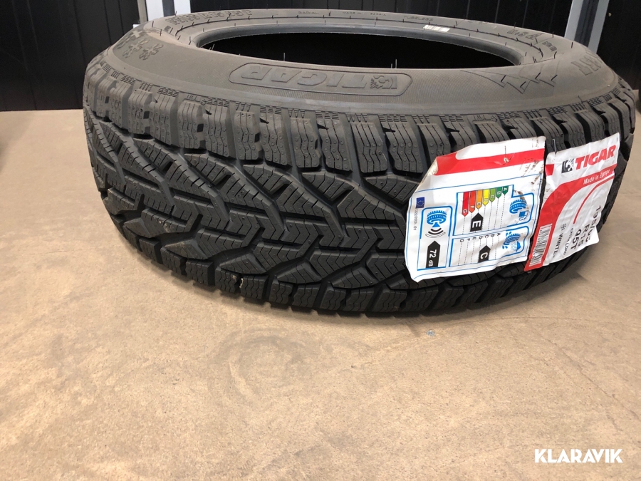 Klaravik Auktioner | Vinterdäck Tigar 95T 195/65 R15