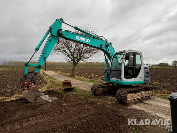 Grävmaskin Kobelco SK115-SR med skopor