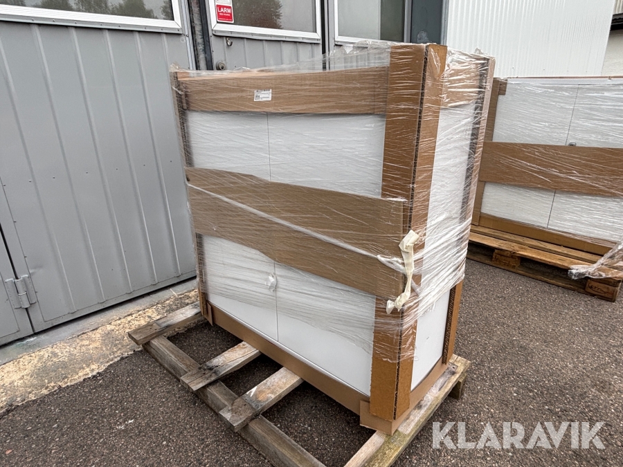 Förvaringsskåp med elektroniskt kodlås AJ