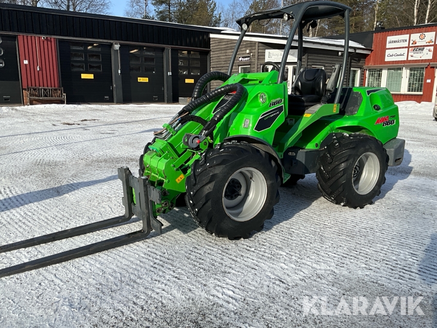 Kompaktlastare Avant 860i Optidrive