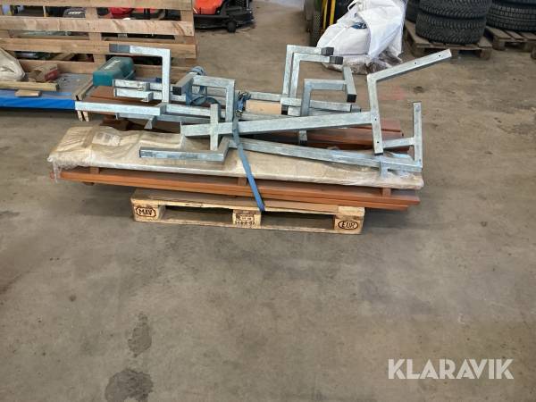 Parksoffa med armstöd 3st