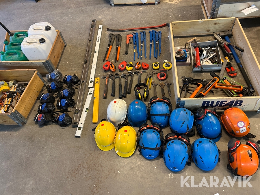 Blandat parti med verktyg