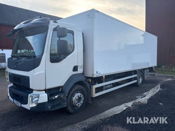 Lastbil Volvo FL 250 4x2 med skåp och bakgavellift