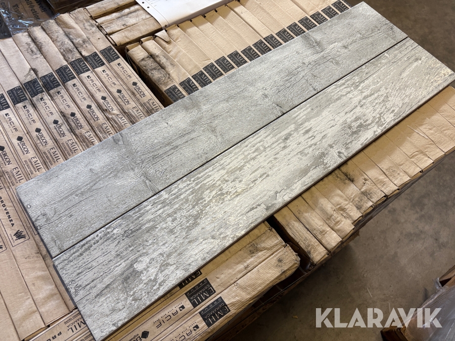 Klinker Elios Cargo Steam Boat Träimitation ca 40kvm