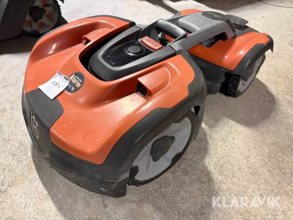 Robotgräsklippare Husqvarna Auto Mower Professional 535 AWD midgestyrd
