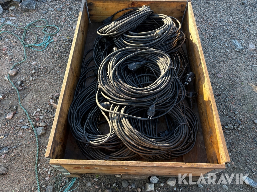 Förlängningskabel 220 cirka 10 st