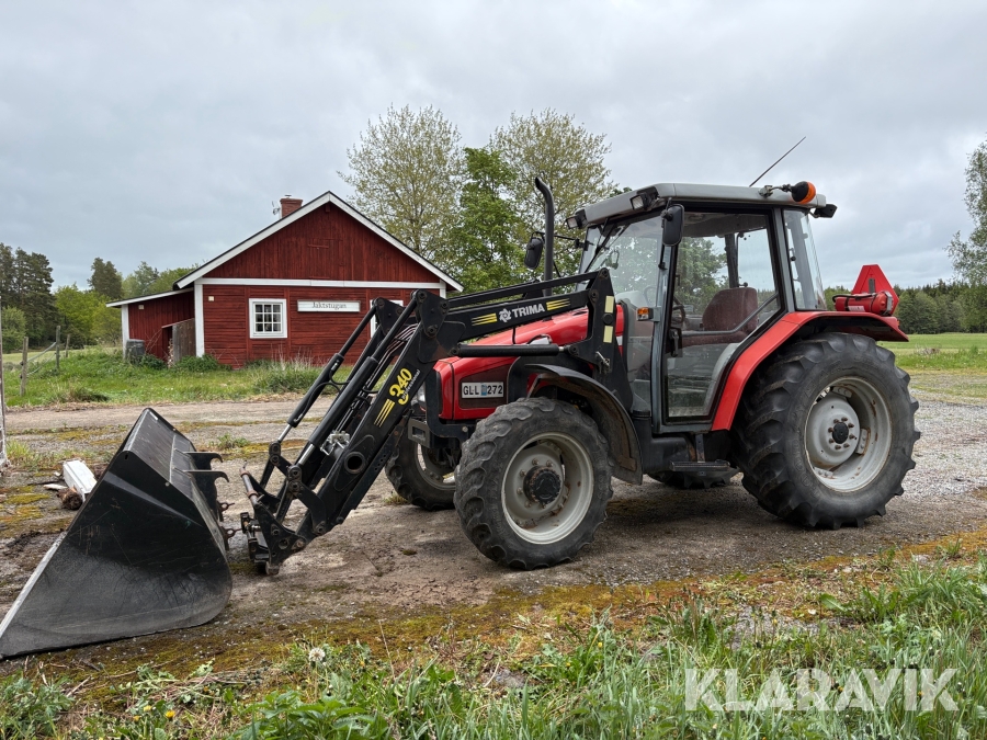 Traktor Massey Ferguson 4225 4WD