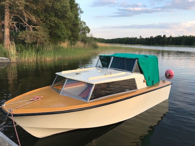 Motorbåt Ockelbo C18U