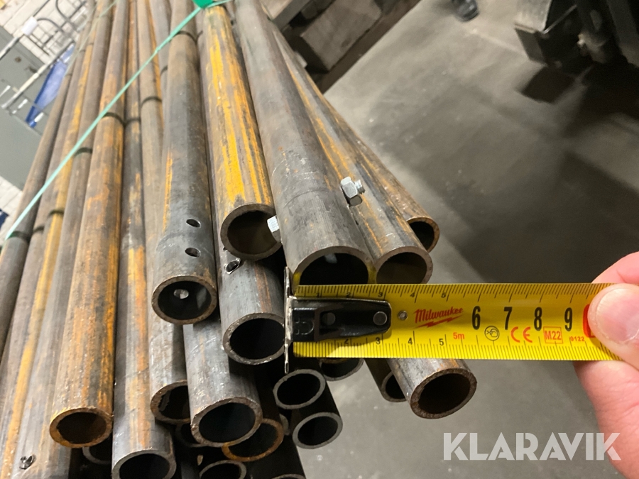 Rundrör metall 70st