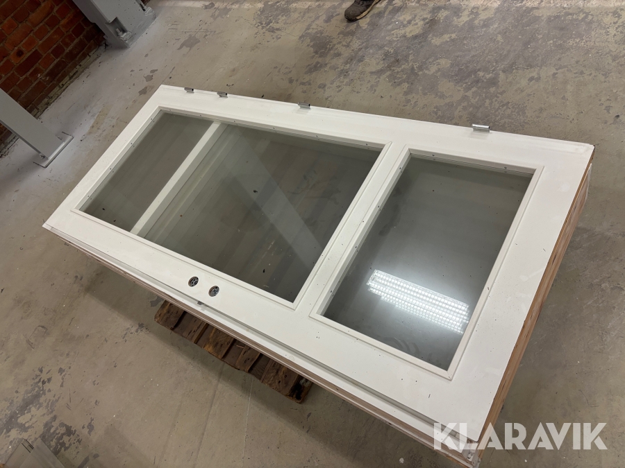 Fönsterparti med dörr Swedoor