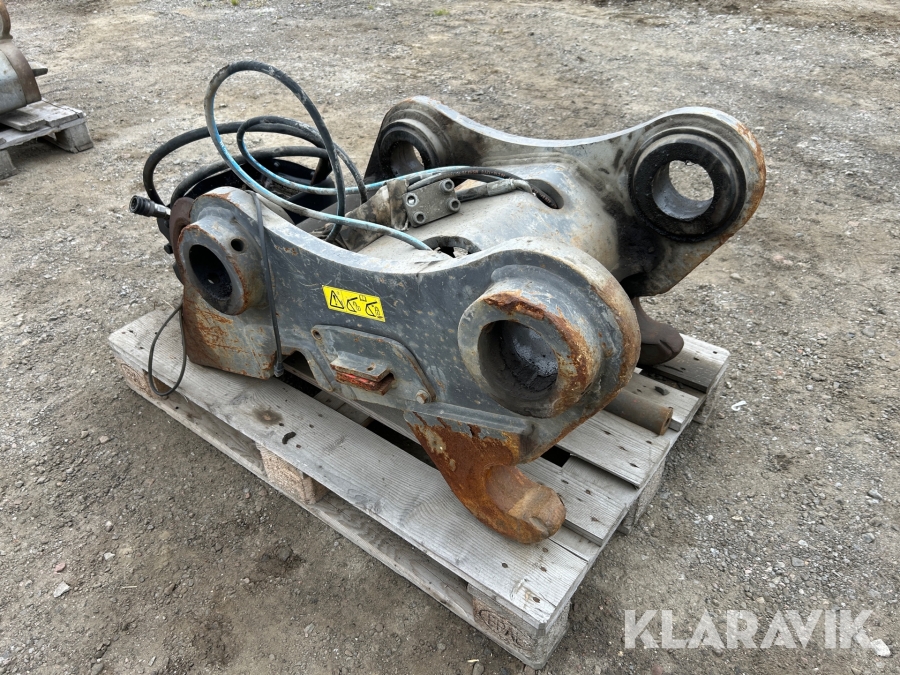 Redskapsfäste Volvo B30