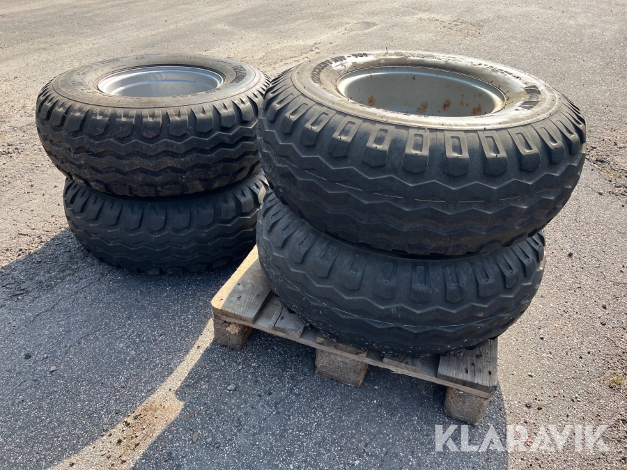 Hjul Trelleborg & BKT 300/80-15.3