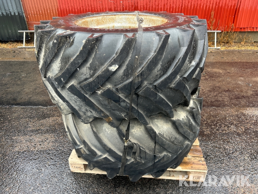 Traktordäck med fälg  2 st Trelleborg Twin 600/55-26.5