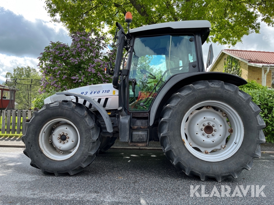 Traktor Lamborghini R3 EVO 110