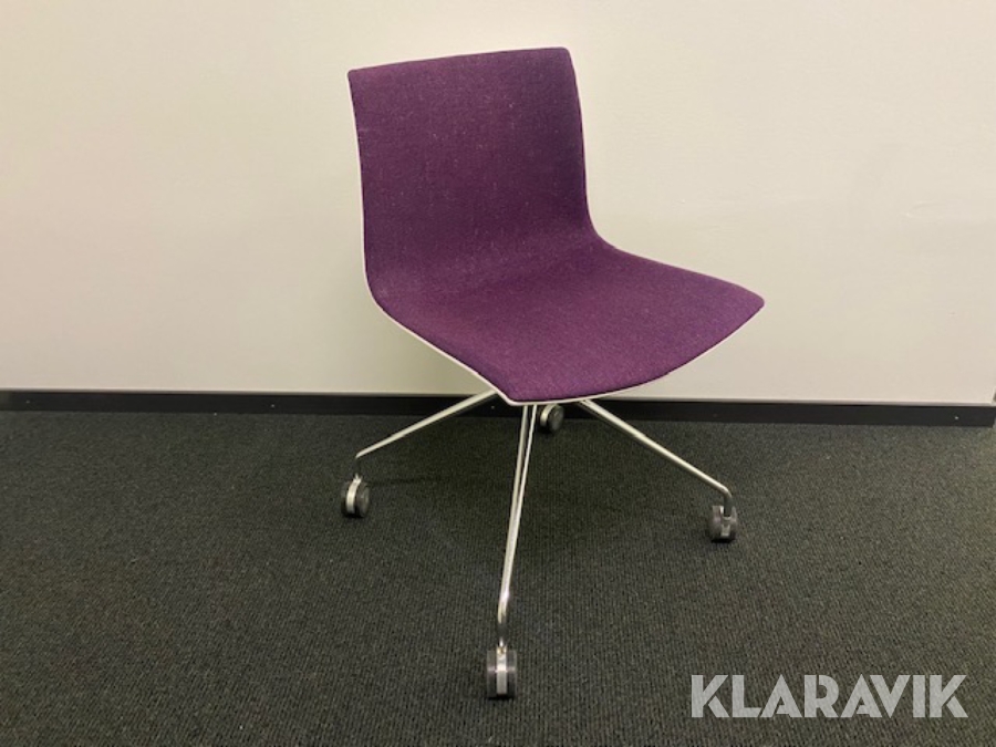 Kontorsstolar 16 st Arper