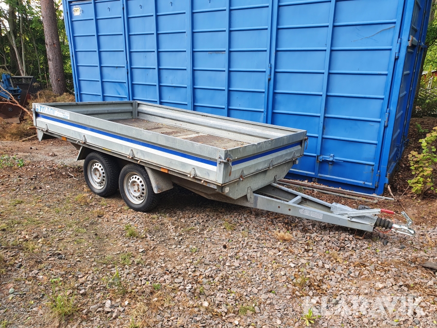 Personbilssläp Thule Boggisläp 7750GG