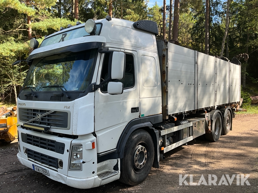 Spannmålsbil Volvo FM 480 6x2*4 med Hiab-kran