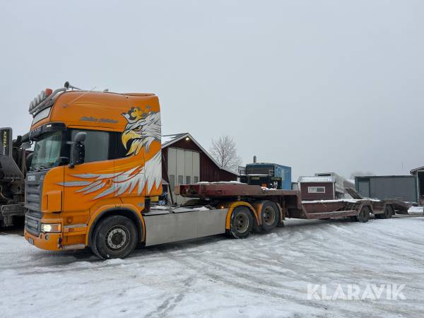 Dragbil A-traktor Scania R500 med 2st maskintrailer