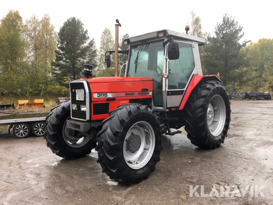 Traktor Massey Ferguson 3115