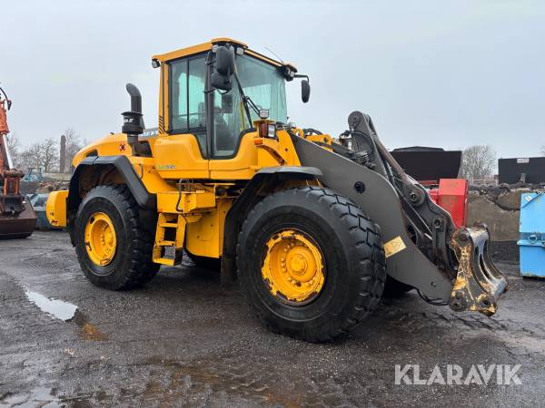 Hjullastare Volvo L110G med våg