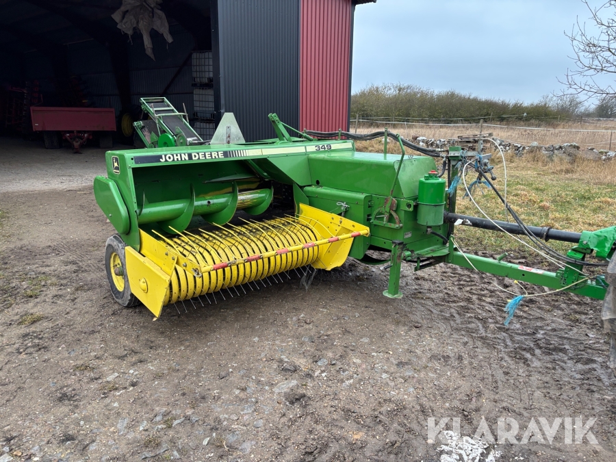Balpress John Deere 349