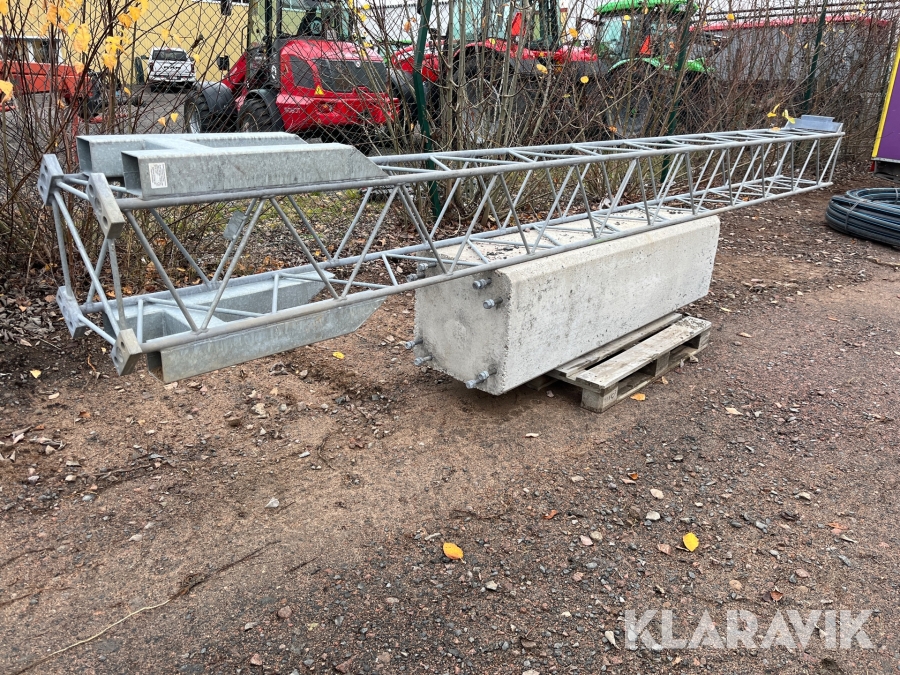 Fackverksstolpe Saferoad Sverige med fundament 1st