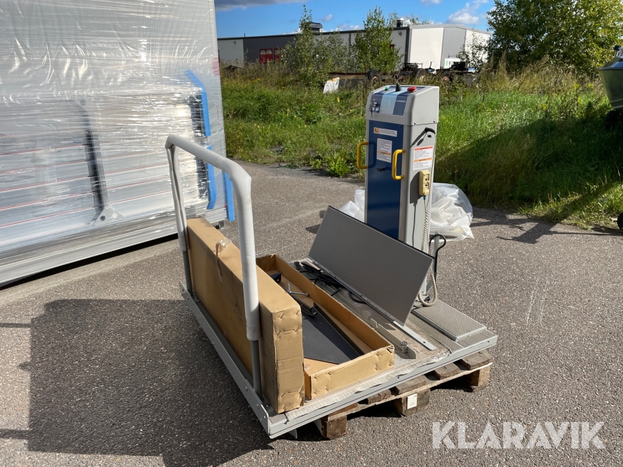 Rullstolslyft Hanaoka S-200