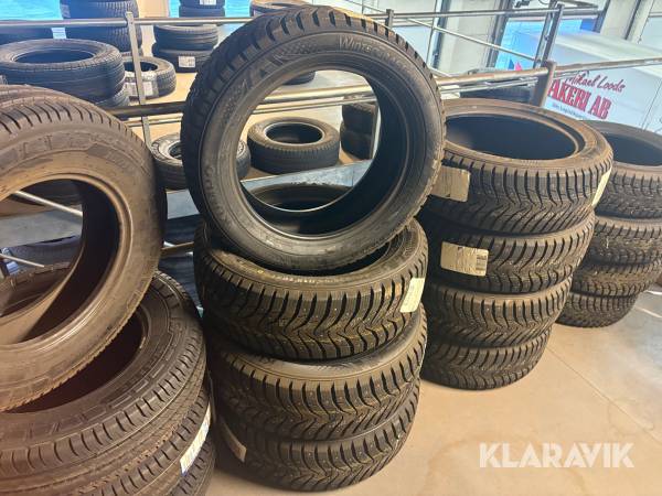 Däck Kumho 235/55 R18