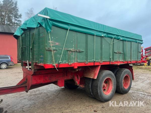 Traktorkärra Ca 13 m3 med tipp & broms