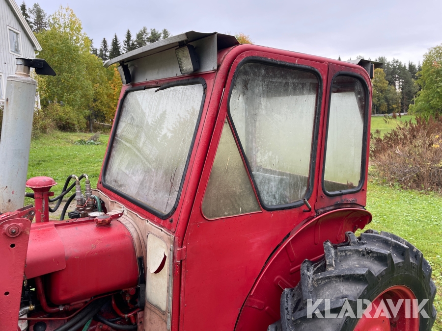 Veterantraktor Volvo BM 320, Krokom, Klaravik Auktioner