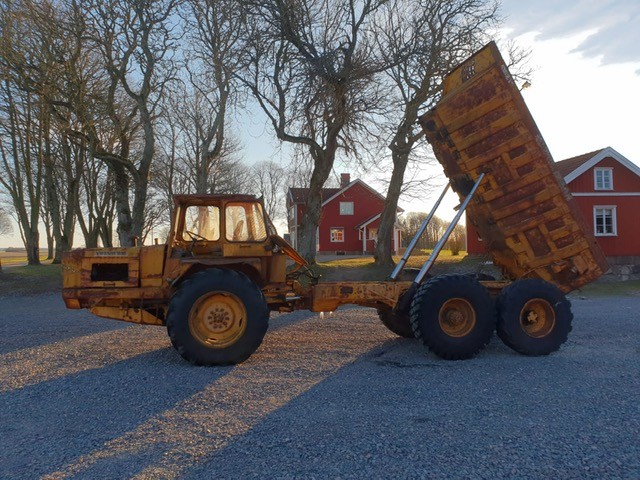 Dumper BM VOLVO DR 860