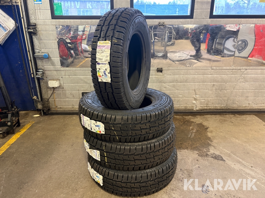 Vinterdäck Michelin Agilis Alpin 215/70R15 4 st