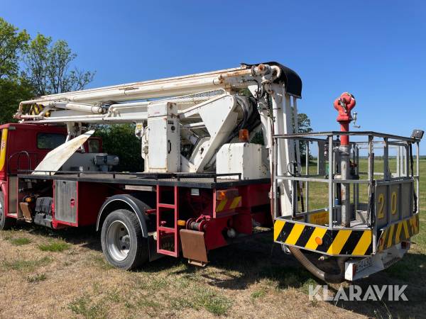 Sky-lift NS19-3 med personalkorg
