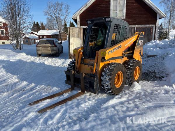 Kompaktlastare Mustang 2056