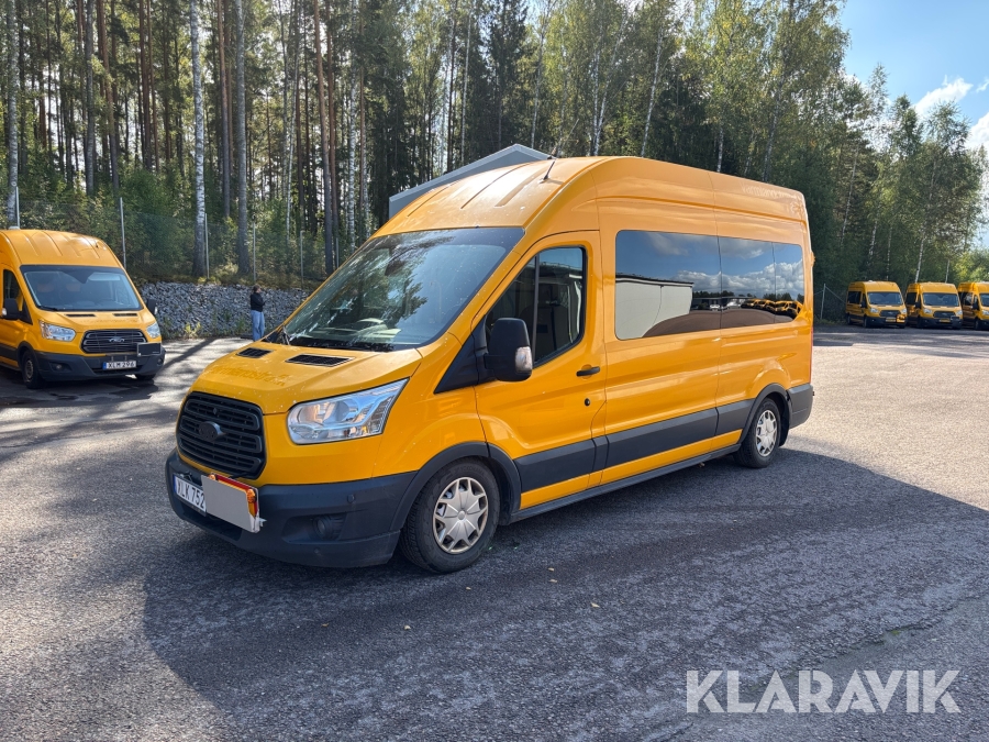 Buss Ford Transit