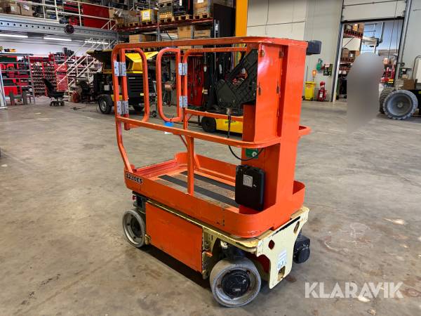 Pelarlift JLG 1230 ES