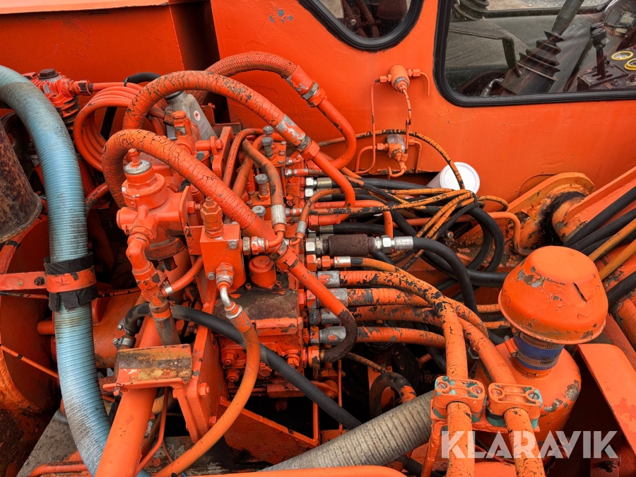 Bandgrävare Atila 1202 med 3 st skopor och trailer