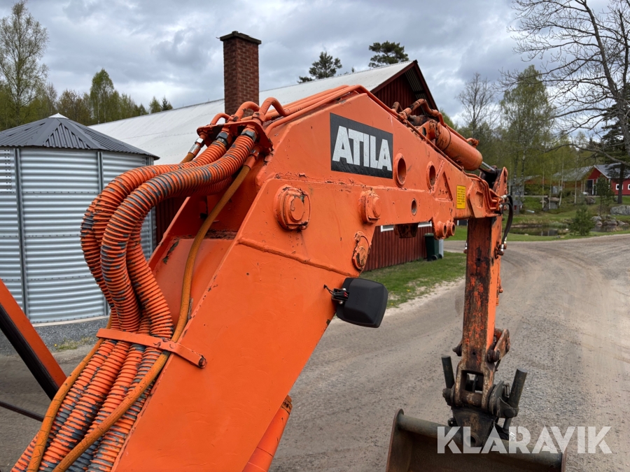 Bandgrävare Atila 1202 med 3 st skopor och trailer