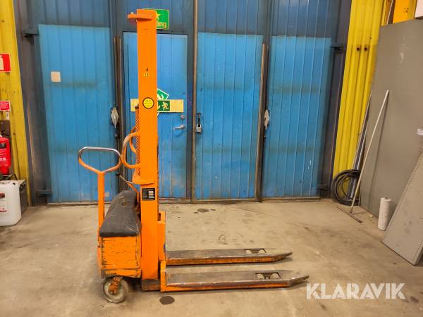 Truck Handelsbolaget Lyftkraft EM160.B