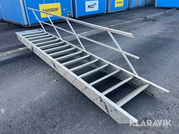 Trappa i aluminium Alustep