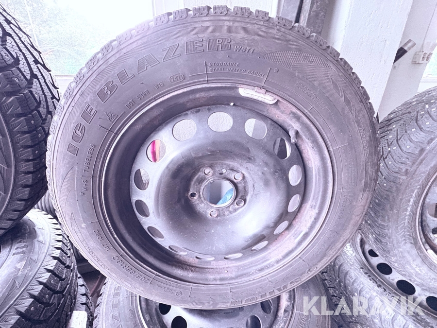 Fälgar med dubbdäck Ice blazer 205/65R16 4st