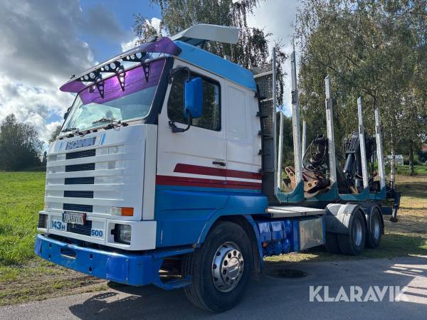 Timmerbil Scania R143H 6x4