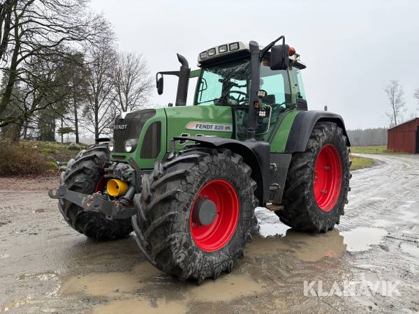 Traktor Fendt 820 Vario TMS