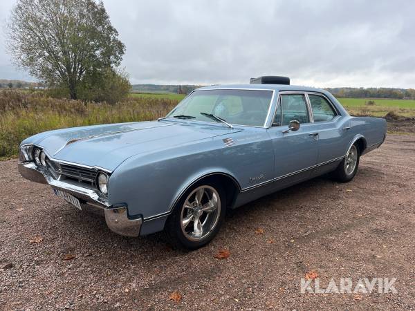 Veteranbil Oldsmobile Dynamic 88 Super Rocket 425