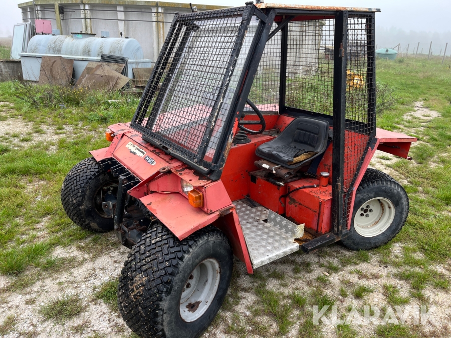 Redskapsbärare Bucher TM800