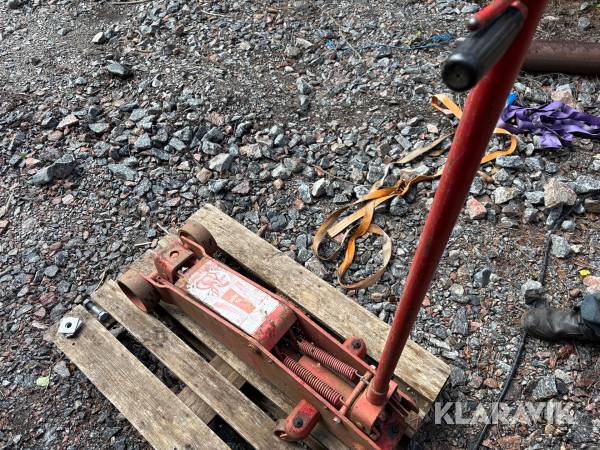 8 tons domkraft DiselLevante Superhigh