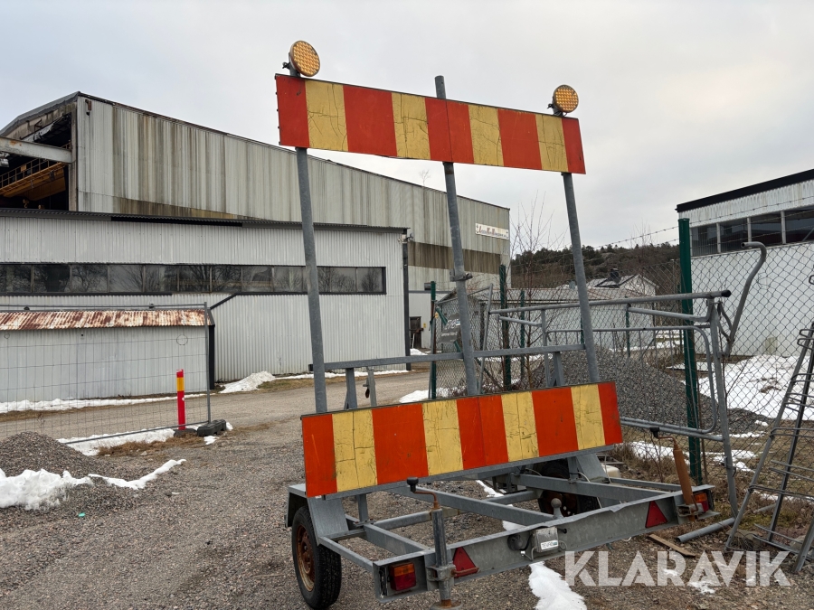 Skyltvagn med belysning