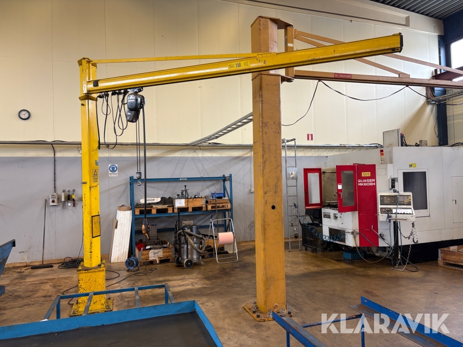 Pelarsvängkran med Telfer 150 kg